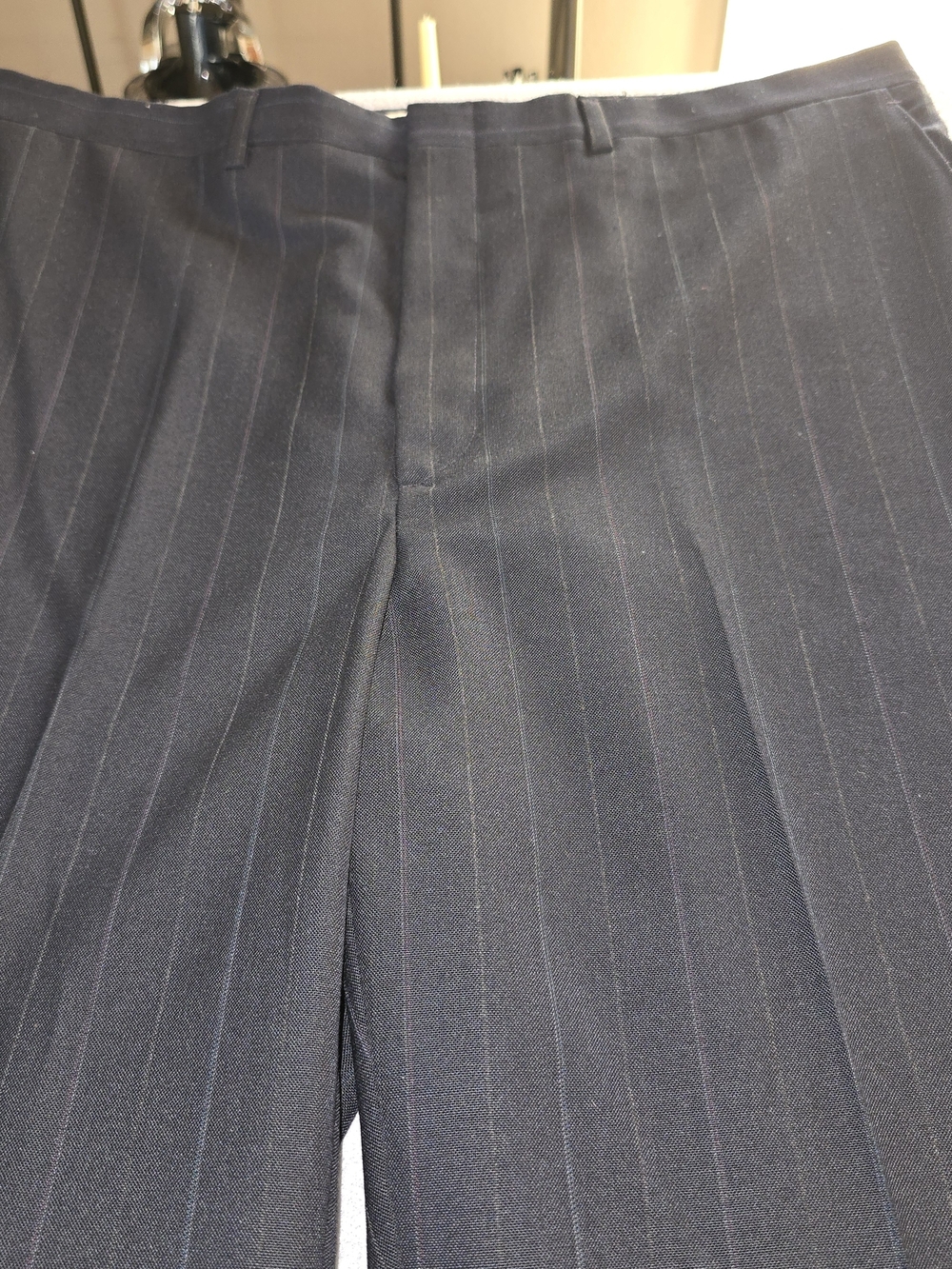 Classic Men's Navy Pinstripe Suit Trousers Business Casual Event Office Sz 38x31